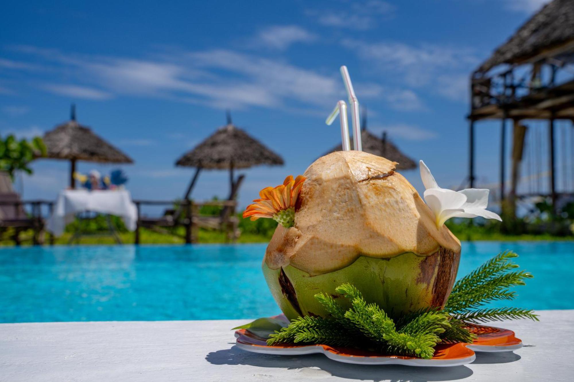La Perla Beach Resort, Zanzibar - Your Beachfront Private Haven Пвани Мчангани Екстериор снимка